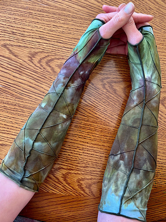 Tie Dye Fingerless Glove Arm Warmer - Forest Sage