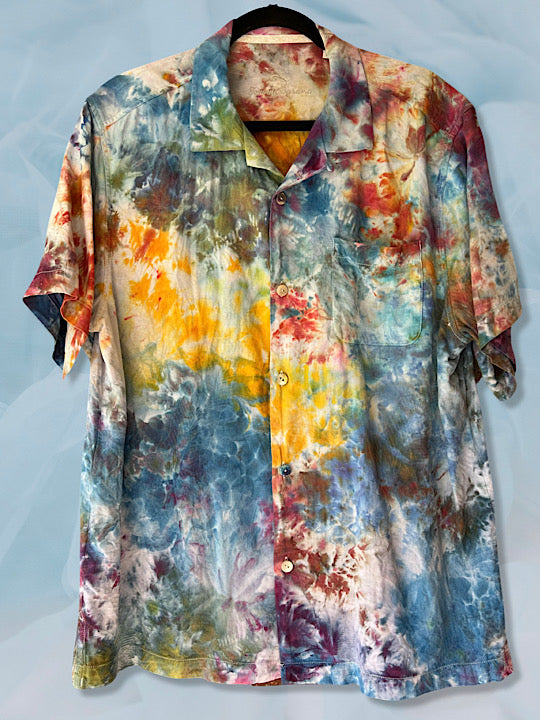 Tie Dye Short Sleeve Men's Button Down Shirt - Rainbow Silk Bloom - Large