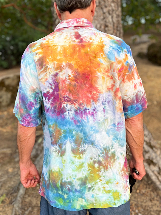 Tie Dye Short Sleeve Men's Button Down Shirt - Rainbow Silk Bloom - Large