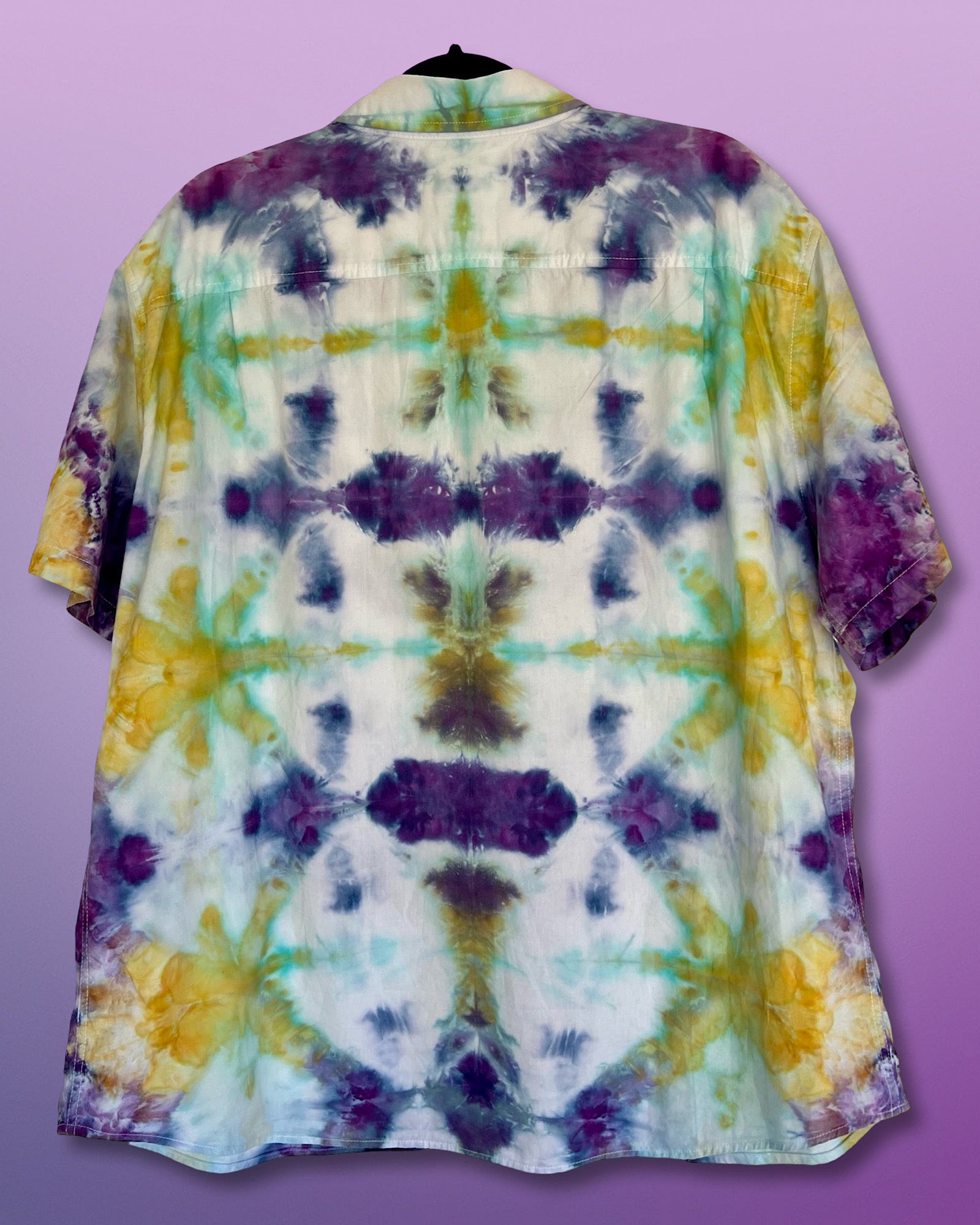 2xl short sleeve shibori fold purple gold green back