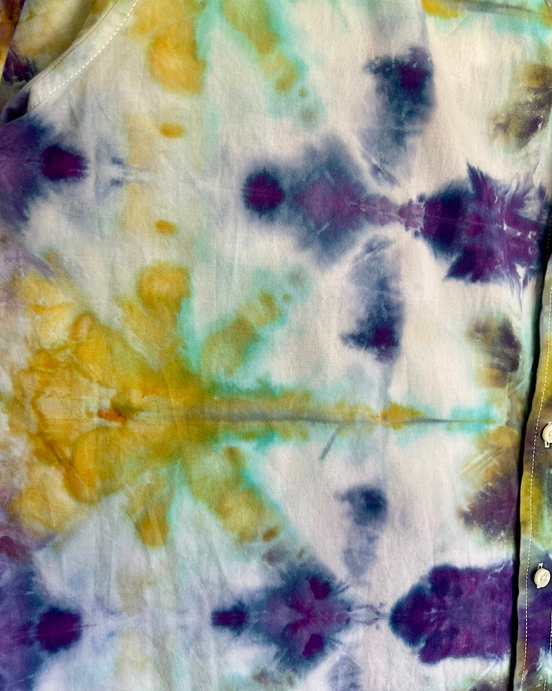 2xl short sleeve shibori fold purple gold green detail