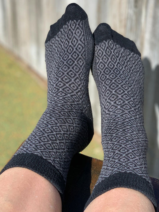 Zara Gray Diamond Dots Crew Socks